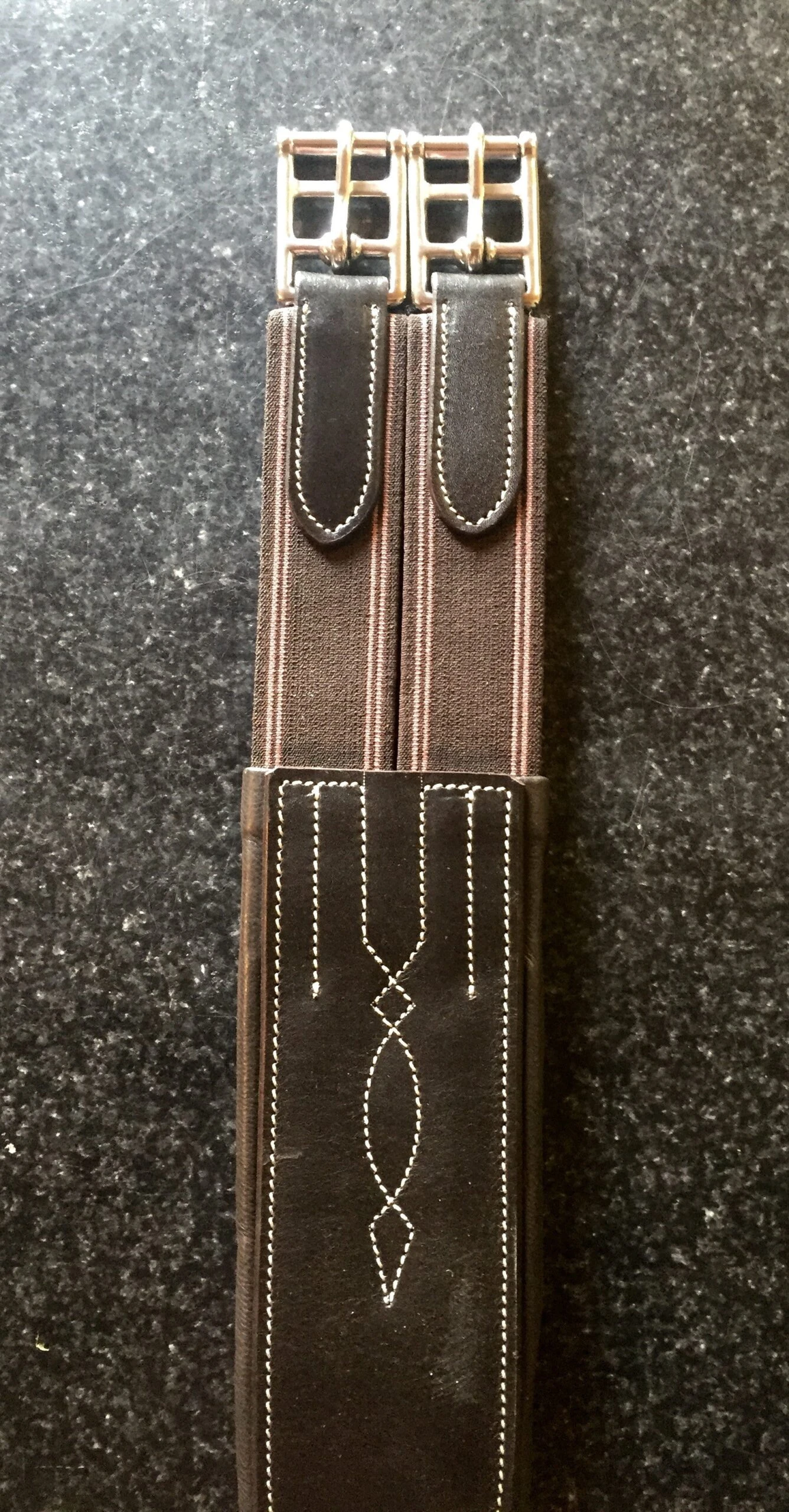 Shires Atherstone Leather Overlay Girth - Image 2